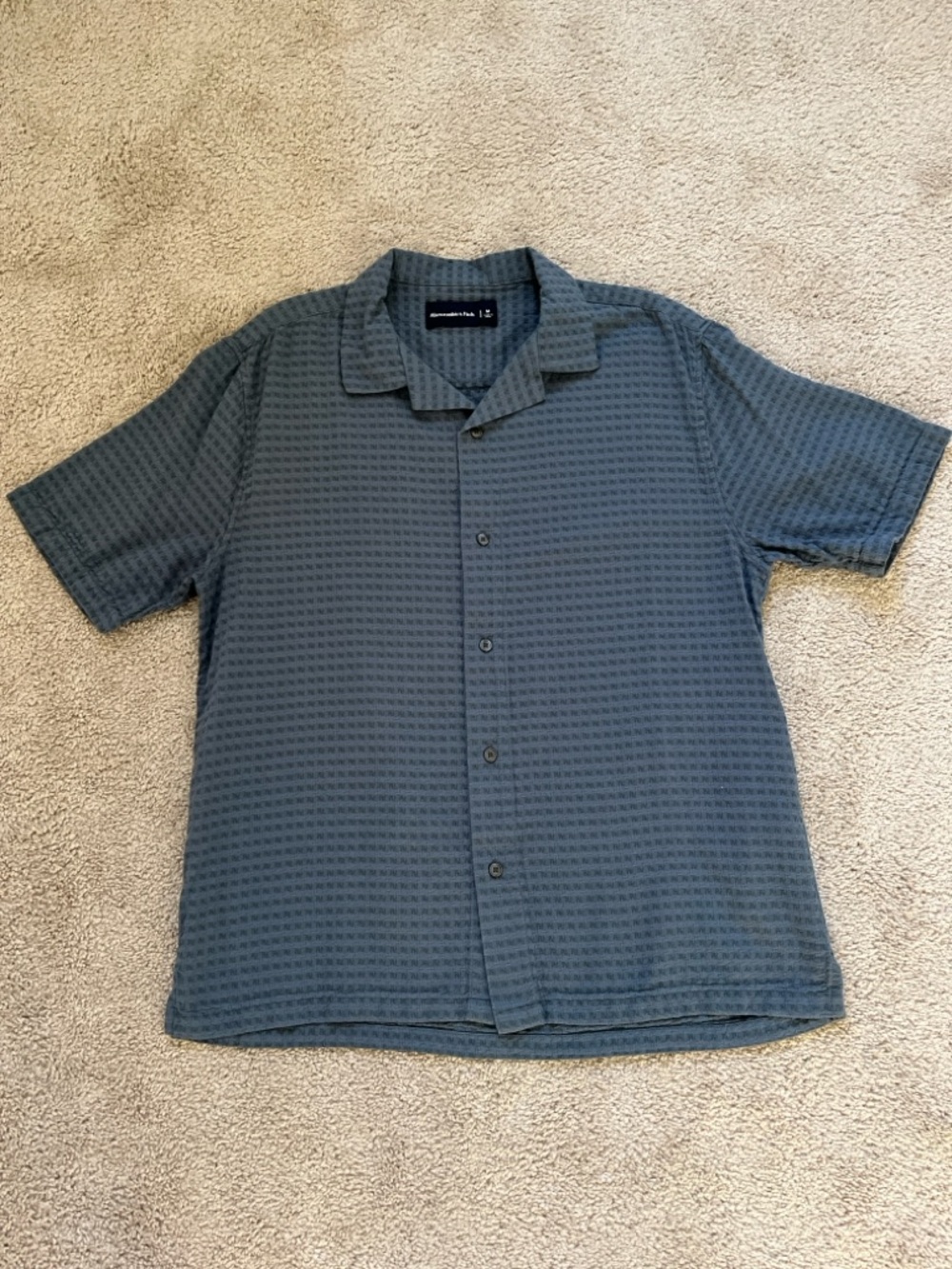 Abercrombie & Fitch | Short Sleeve |Textured Button Down | Blue | Medium